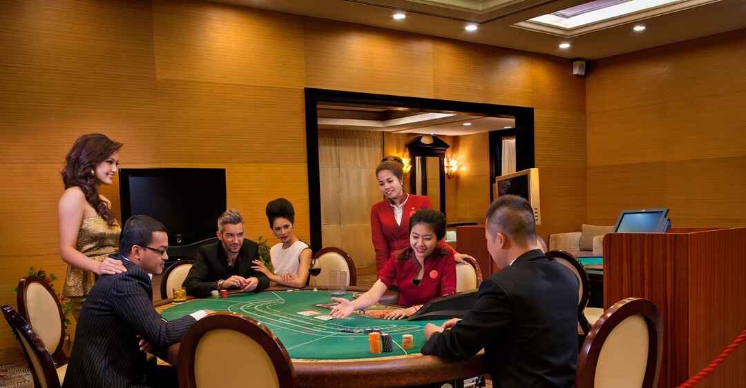 New World Casino Hotel nằm trong khu casino Bavet - Campuchia