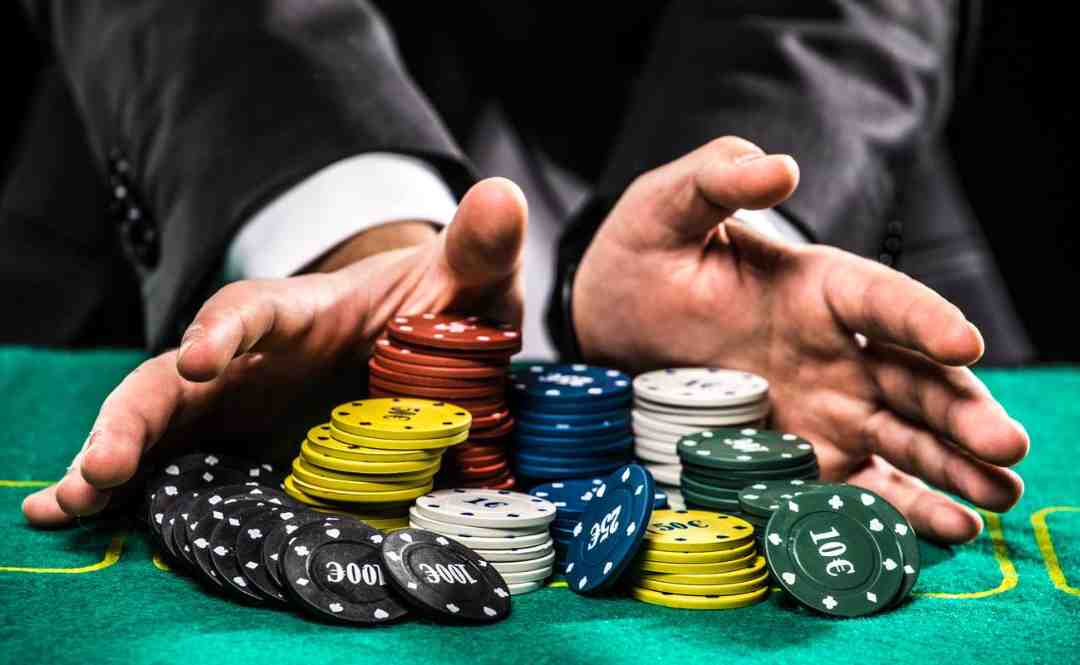 Kinh nghiệm vàng khi cược casino hạn chế phần thua anh em cần biết